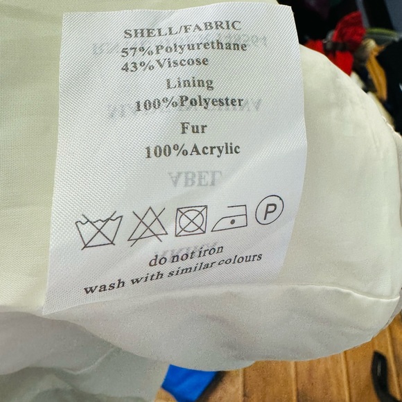 AKIRA Chicago Black Label   Women’s Full Zip , Size Large - Picture 7 of 13